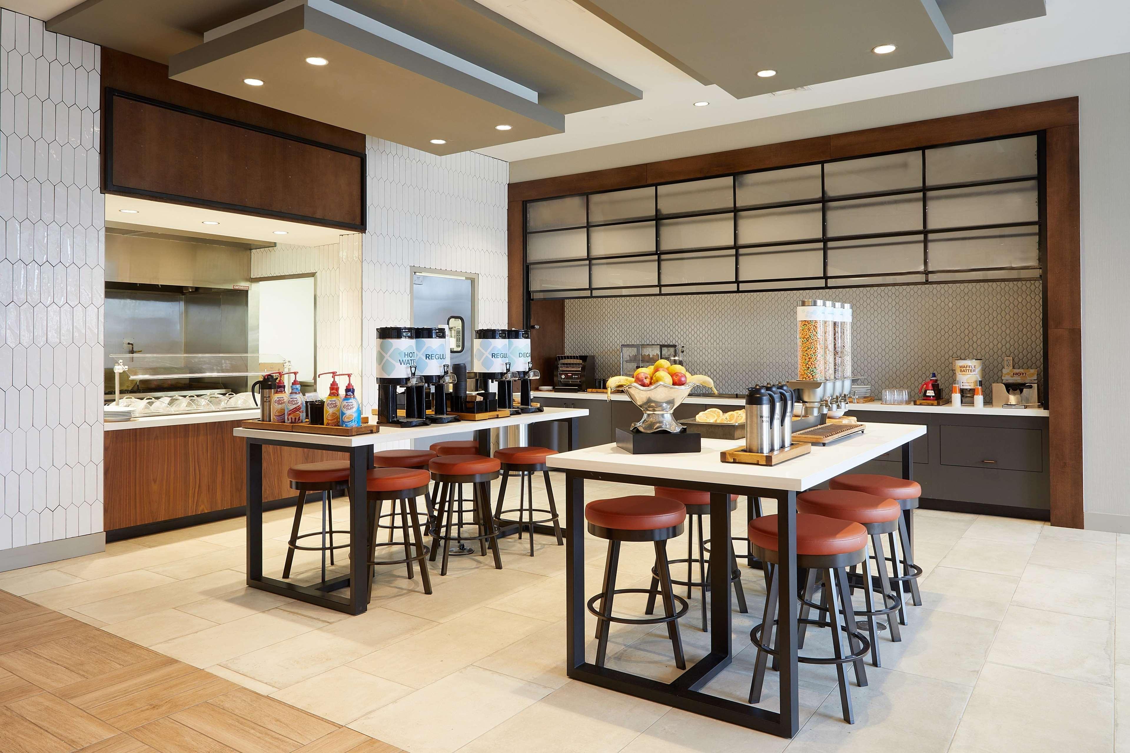 Hilton Garden Inn Elizabethtown Extérieur photo